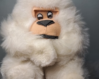Peluche vintage raro de gorila albino blanco PMS – Mono colgante de 19 cm (7,5") con manos de velcro.