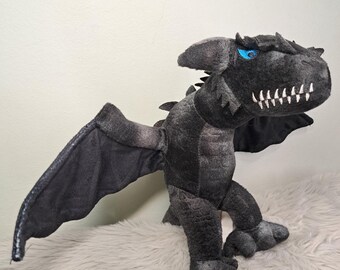 Peluche RARO de Dragón Negro de Juego de Tronos de 38 cm • Juguete coleccionable oficial de Drogon Balerion de la Casa Targaryen • Regalo difícil de encontrar para fans de GoT