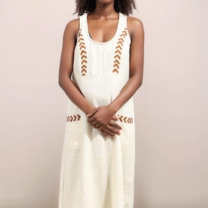 Boho Sleeveless Cotton Dress for Women – Handmade Midi Summer Dress – Ethically Made Loose Fit Dress – Beige Festival Dress with Pockets