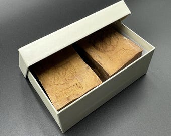 Handmade Aleppo Soap Set: 2 Bars, 20-100% Laurel Oil (Beige Gift Box)