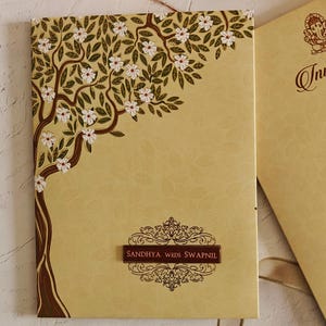 Elegante invito floreale – Biglietto beige con copertina rigida – Invito personalizzabile per eventi – Matrimonio, fidanzamento, inaugurazione della casa