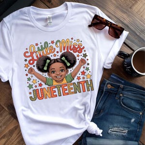 リトルミス・ジューンティーンス・シャツ、キュートな黒人女性エンパワーメントTシャツ、キッズ・ジューンティーンス・セレブレーションTシャツ、アフリカ系アメリカ人プライド・トップ