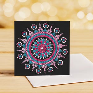 Grande carte de voeux émouvante – 20 x 20 cm | Motif mandala issu de notre collection originale de peintures à pois, avec une citation édifiante.