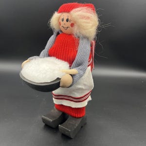 Original Tomte Ljungstroms 11.5&quot; Swedish Wood Mrs Claus 9821 Baking Christmas