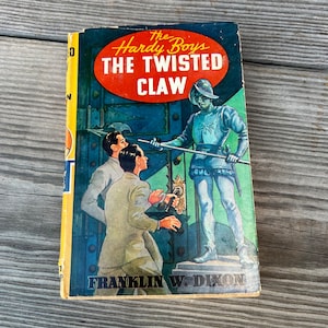 Hardy Boys #18, The Twisted Claw, with Dust Jacket, Franklin W. Dixon, Grosset & Dunlap, 1939