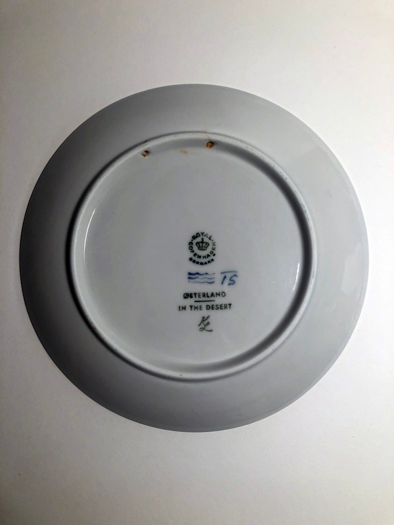 Royal Copenhagen 1972 Christmas Plate
