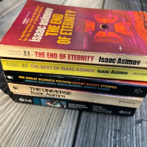 Vintage Isaac Asimov paperbacks!  Priced per book
