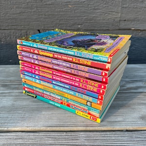 グースバンプスシリーズリーダーBeware & Ghosts of Fear Street Books、R.L. Stine、書籍単位で販売