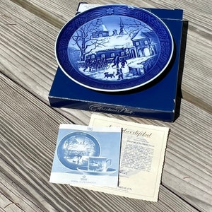 Royal Copenhagen 1995 Christmas Plate, with box & brochure
