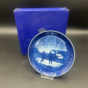 Royal Copenhagen 1987 Weihnachtsteller mit Box