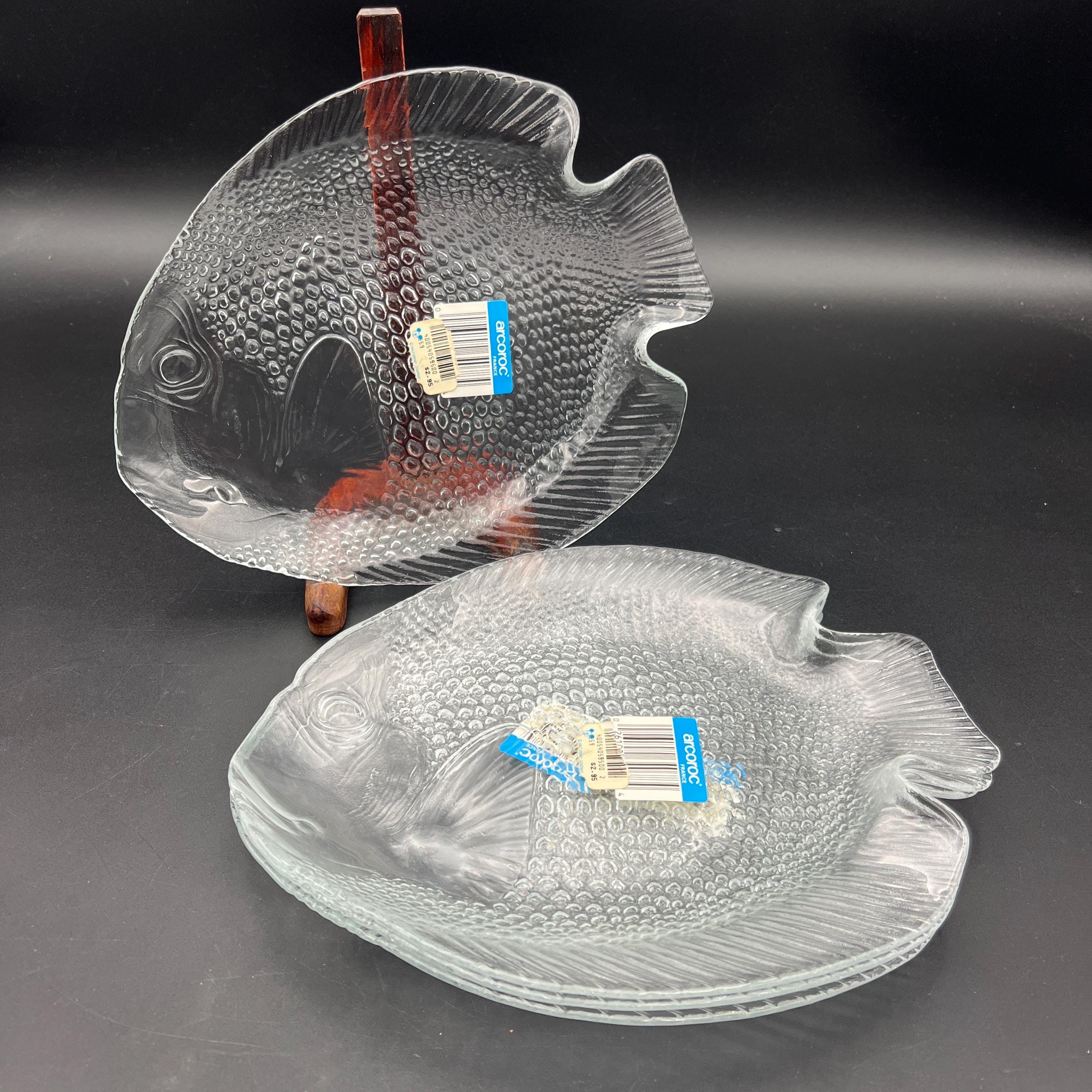 Arcoroc fish plates - Etsy 日本