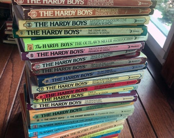 Hardy Boys Wanderer and Minstrel Book Paperbacks! (Priced per book)