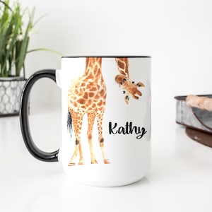 Giraffe Gift - Giraffe Mug Personalized with Name - Cute Coffee Mug - Giraffe Lover Present - Birthday Gift Idea - Smooth Printed Design