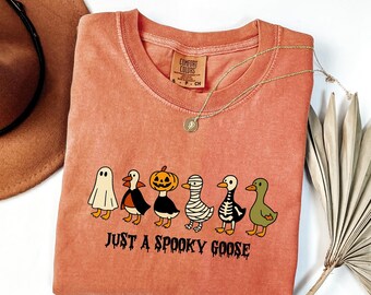Comfort Colors Halloween Goose shirt, Spooky Goose shirt, Funny Halloween shirt, Spooky Season shirt, Spooky Goosey Shirt, Funny Goose Shirt