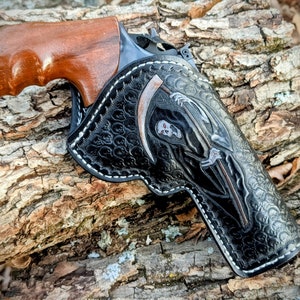 Digital Pattern for Cross Draw Revolver Holster