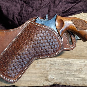 Digital Pattern for Medium Frame Revolver Pancake Holster