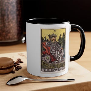 L'IMPERATRICE, Tazza con carta dei Tarocchi dell'Audacia, Tazza con carta dei Tarocchi dell'Audacia, Tazza con carta dei Tarocchi dell'Audacia, Tazza con carta dei Tarocchi della Strega, Tazza con carta dei Tarocchi della Strega, Tazza con carta dei Tarocchi dell'Audacia