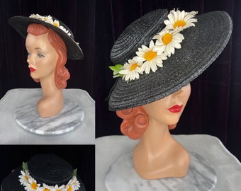 1940s Black Straw Sunhat with Daisies // Tilt Platter Wide Brim