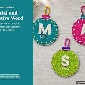 Pode incluir: Três ornamentos circulares de feltro em azul-petróleo, rosa e verde-limão, cada um com uma inicial de feltro branco e uma palavra festiva bordada abaixo. Os ornamentos são decorados com um anel de 16 lantejoulas e uma alça para pendurar.
