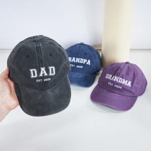 Personalized Dad Mom Embroidered Hat, Custom Grandpa Hat with Est Year, Vintage Baseball Cap for New Dad, Father&#39;s Day Gift for Dad, Papa