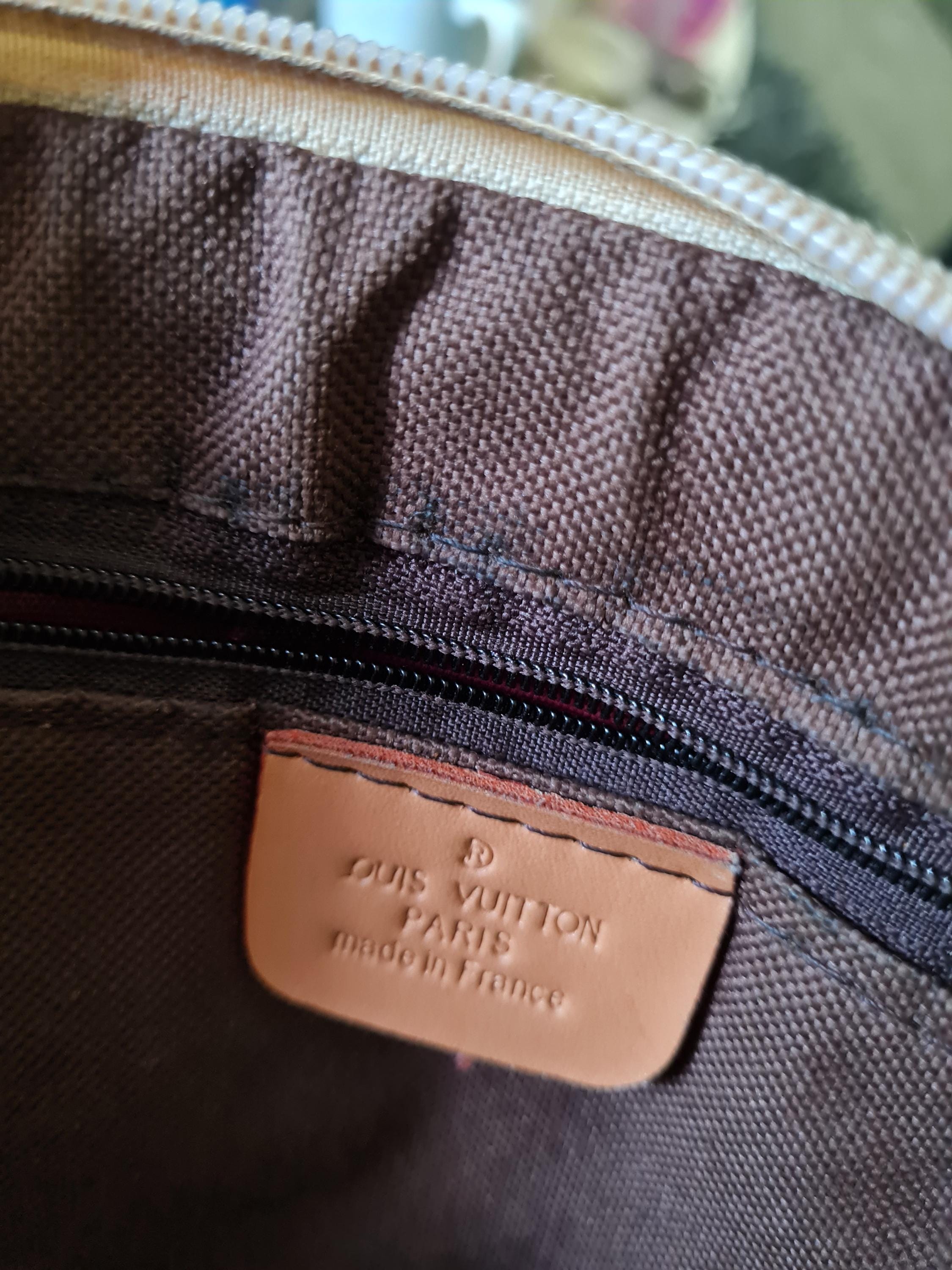 Authentic Louis Vuitton Inventeur/ White Rainbow Monogram Louis