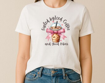 Camiseta de café helado. Divertida camiseta para amantes del café. Regalo para baristas. Perfecta para cafeterías. Atuendo de verano ideal para cumpleaños.
