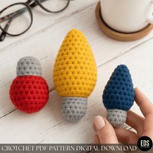 Light Bulb Crochet Pattern PDF with Bonus Rose Pattern  Holiday Garland DIY Ornament Pattern  Beginner Friendly Crochet pattern