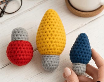 Light Bulb Crochet Pattern PDF with Bonus Rose Pattern  Holiday Garland DIY Ornament Pattern  Beginner Friendly Crochet pattern