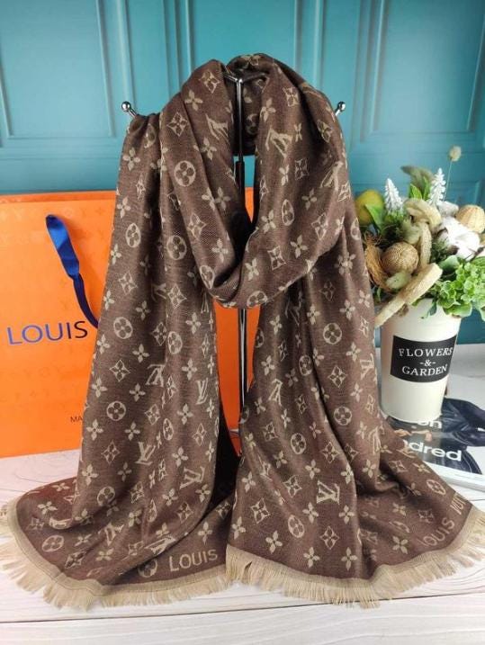 Louis vuitton scarf silk - Etsy 日本