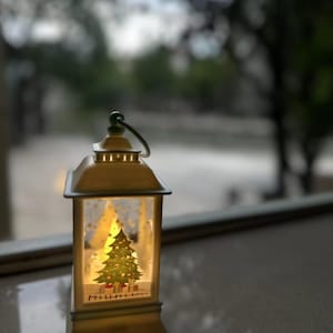 Christmas Lantern Light – LED Holiday Decor with Santa, Snowman, Tree or Reindeer | Battery Operated Christmas Gift and Table Centerpiece