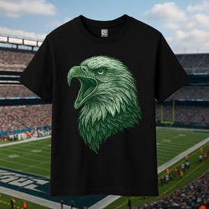 Green Eagle Head T-Shirt – Bold Bird Graphic Tee, Vintage Wildlife Design