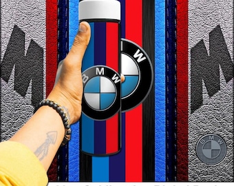 Taza BMW M con diseño digital de 20 oz