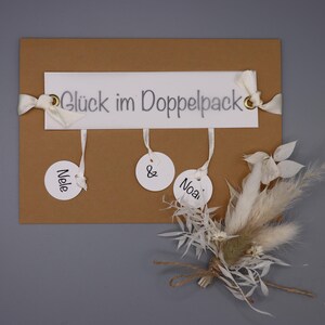 Karte zur Geburt - Glück im Doppelpack - personalisierbar mit Namen - Schleifenband