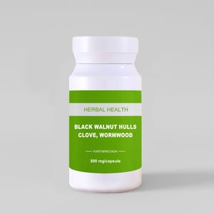 以下が含まれることがあります： 緑色のラベルが付いた白いサプリメントボトル。ラベルには「HERBAL HEALTH」と書かれており、「BLACK WALNUT HULLS, CLOVE, WORMWOOD」の成分が記載されています。「500 mg/capsule」とも記載されています。