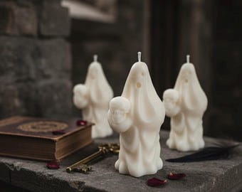 Halloween Candle Ghost with Skull | Natural Soy Wax | Atmospheric Autumn Decoration