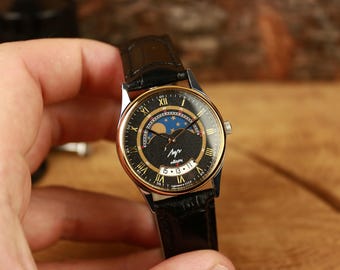 Vintage Luch Moonphase Watch USSR | Black Dial, Serviced Mechanical Wristwatch