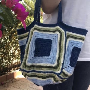 Durable Blue Acrylic Handwoven Casual Bag – Easy-Care Woven Tote, Hand Washable