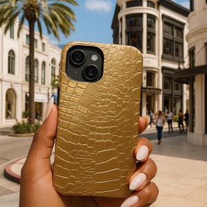 Gold Metallic Crocodile Phone Case: Luxe Glam iPhone & Samsung