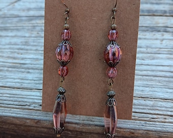 Czech glass beaded pink/copper drop earrings (ear283e00)