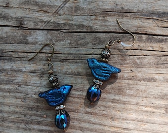 NEW--Czech glass beaded blue metallic bird dangle earrings