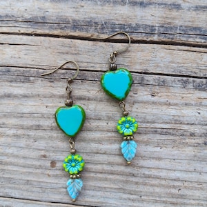 NEW---Czech glass turquoise heart earrings