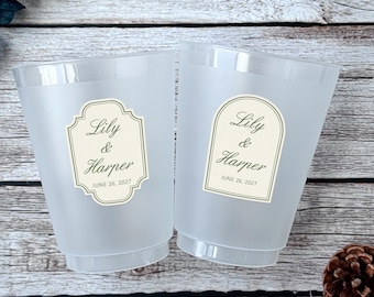 Personalized Wedding Frosted Cups, Vintage Party Cups, Wedding Party Decor, Cabana Stripe Cup Cups, Engraved Cup with Names, Bulk Cup Favors