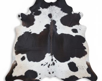 Black & white Cowhide Rug – Genuine Hair-on Hide, Rustic Decor