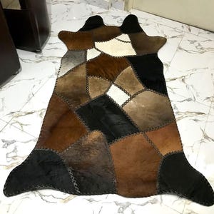 Handcrafted Patchwork Cowhide Rug | Natural Leather Area Rug | Premium Leather Area Rug Carpet Hair On | Tricolor Cowhide Rug Patchwork 4x6