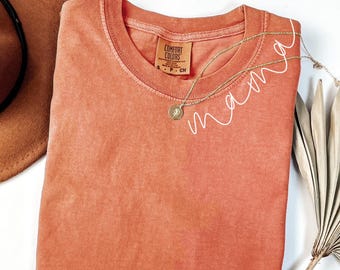 Camisa de mamá Comfort Colors®: Camiseta de vida de mamá con lavado suave