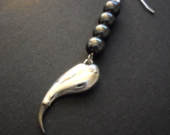 Paar steekoorbellen schorpioen: opvallende astrologische sieraden, fel symbool van passie en kracht, sterlingzilver, handgemaakte sieraden.