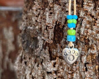 Adjustable beaded necklace