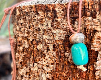 Adjustable beaded necklace