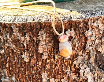Adjustable stone neclace