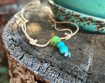 Adjustable beaded necklace